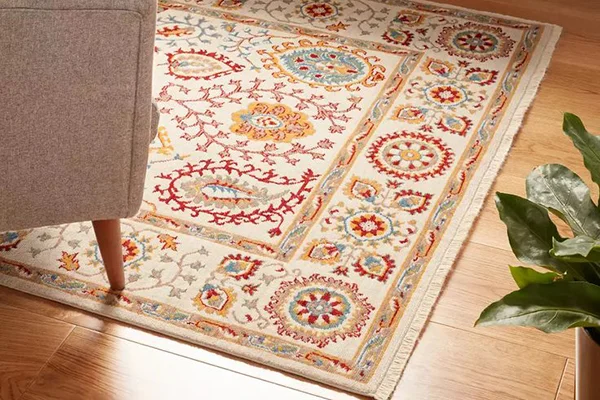 Features of 440 comb carpet